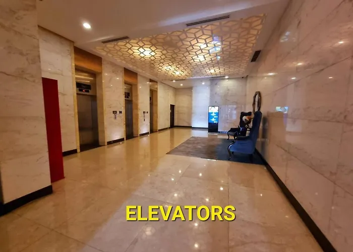 Stylish Condo, Venice Bgc, Pool, Wifi #vlrtc29e Holiday home *